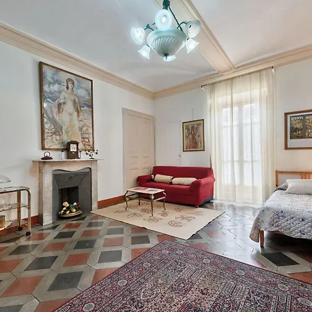 Porta Nuova Roomy Flat *